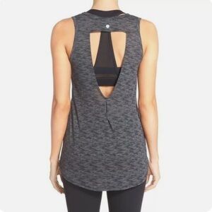 Zella Lean Routine Open Back Burnout Yoga Tank Black Gray small